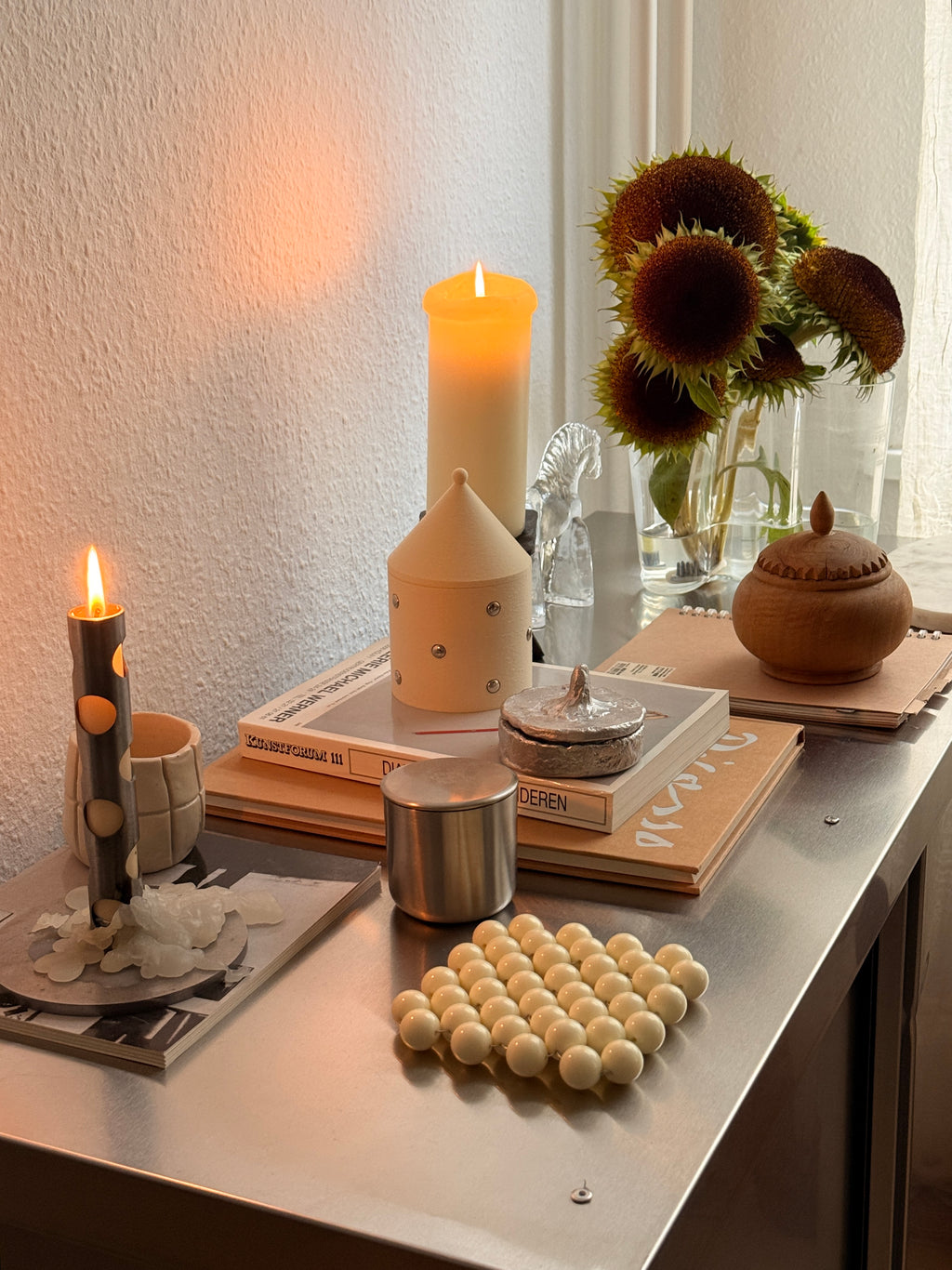 Storage container small with silver dots (butter yellow)