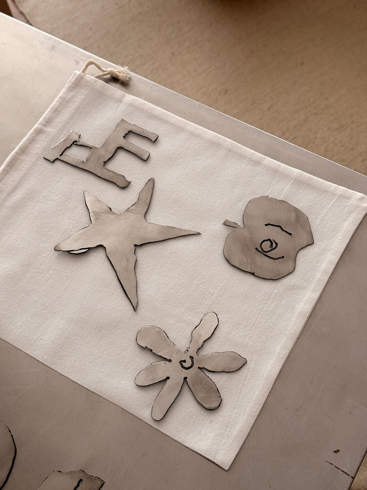 Magnet set of 4 (1)