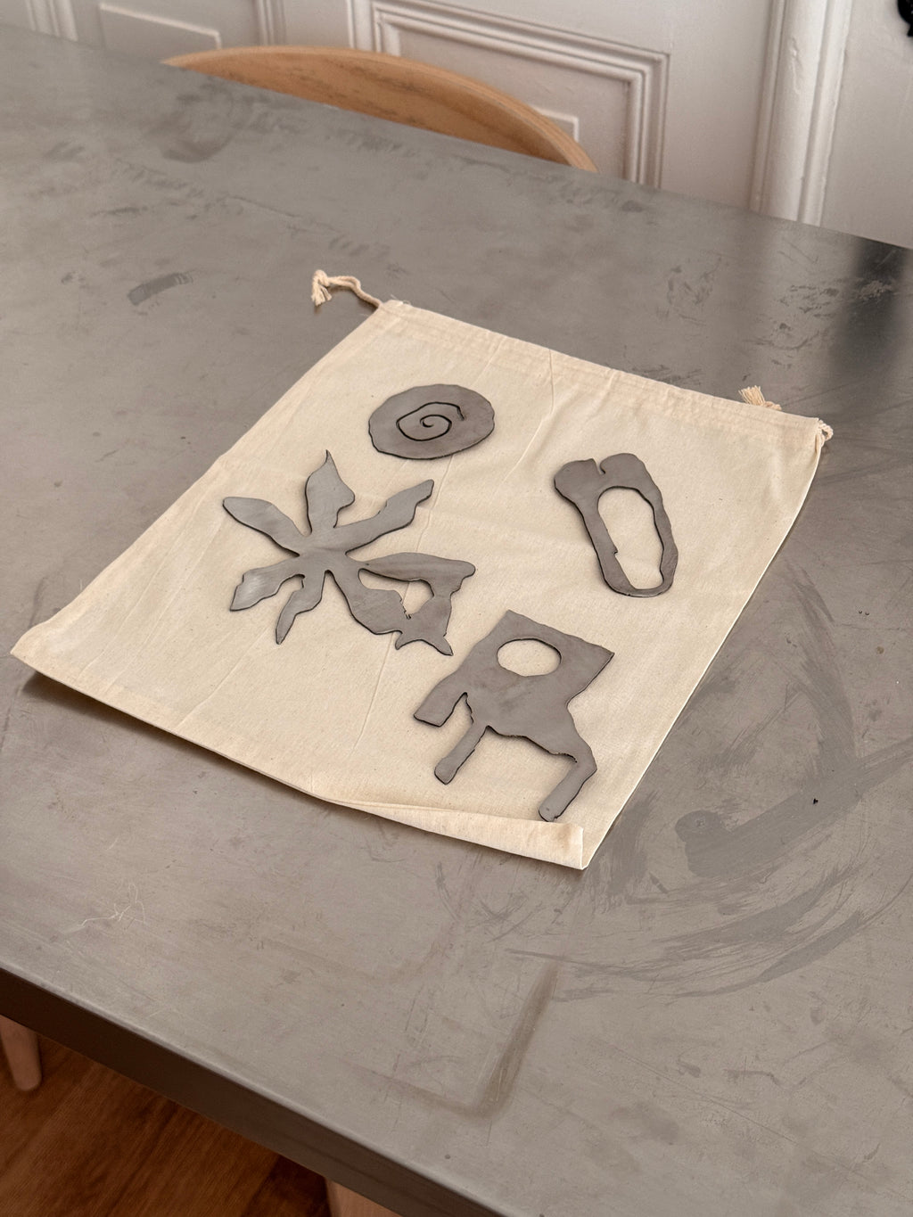 Magnet set of 4