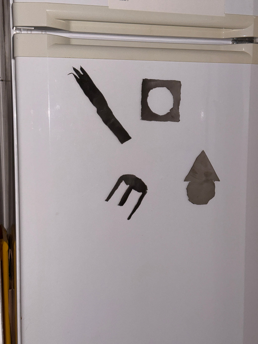 Magnet set of 4