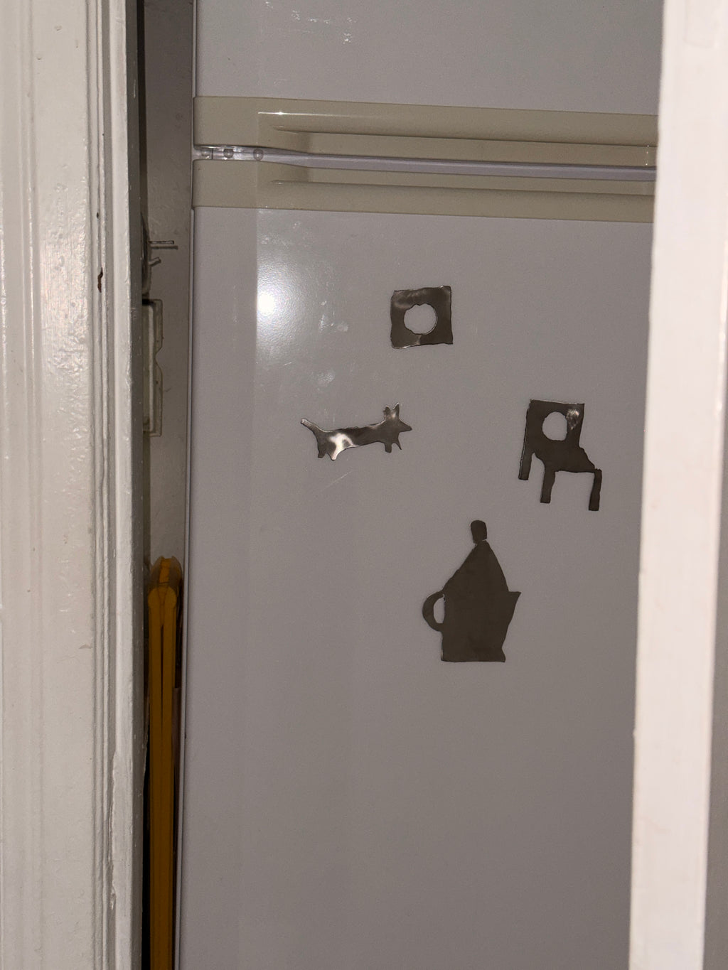 Magnet set of 4