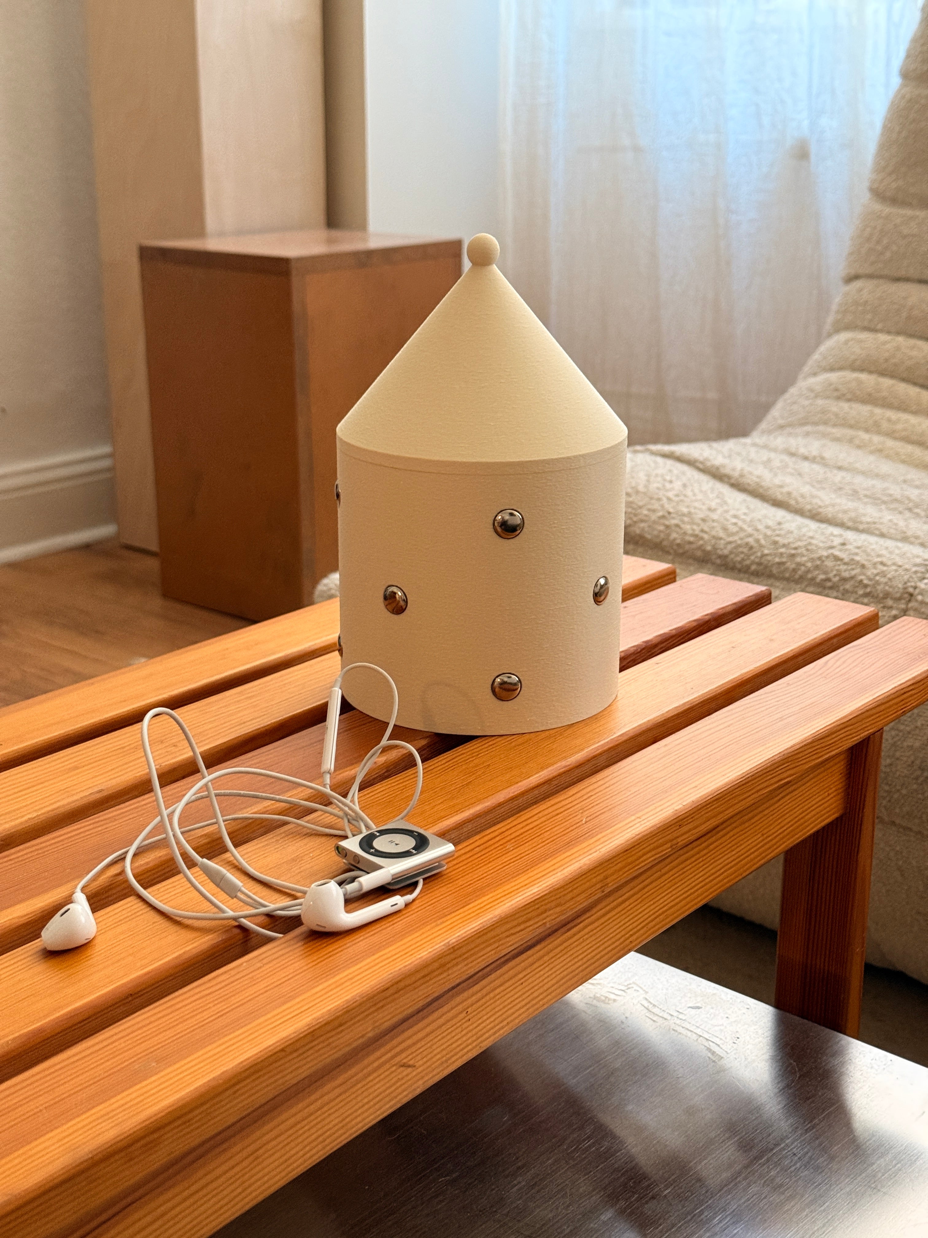 Storage container large with silver dots (butter yellow)