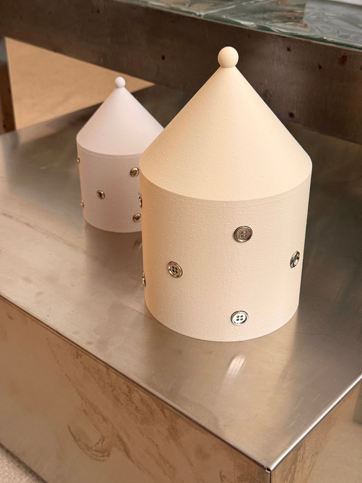 Storage container large with silver buttons (butter yellow)