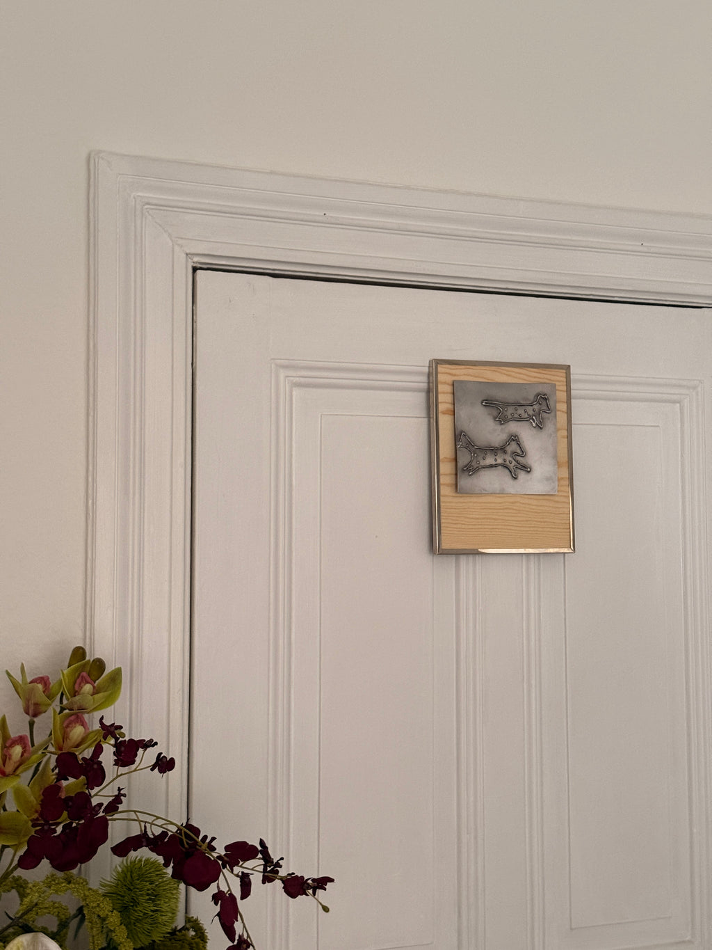 dotted jumping dogs artwork